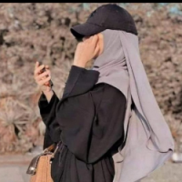 عائشة زكريا
